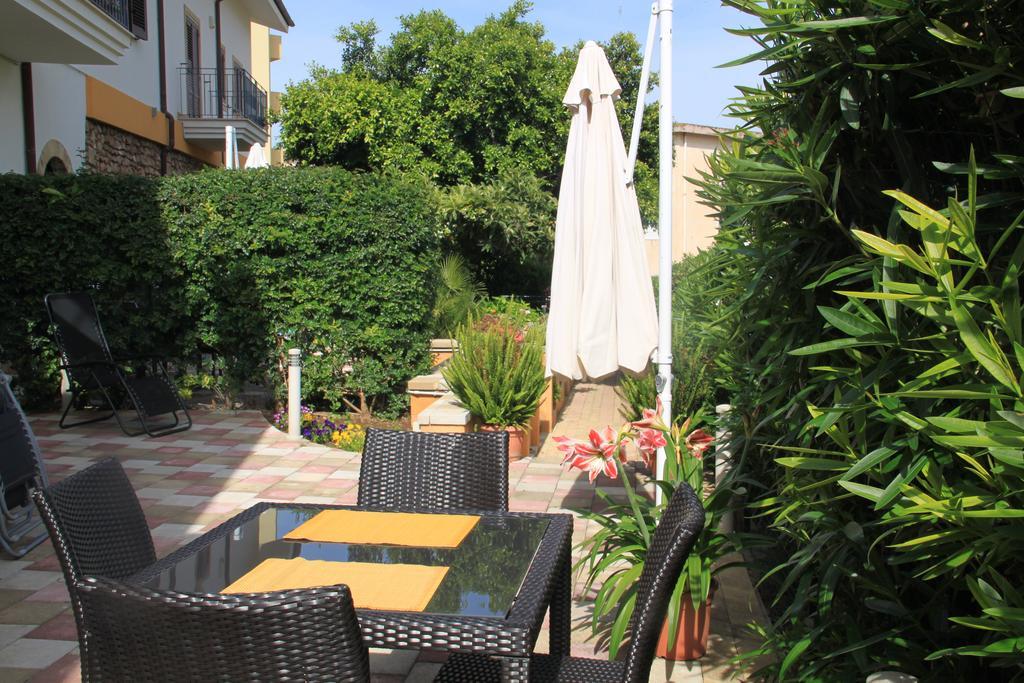 Casale La Zagara Aparthotel Sciacca Phòng bức ảnh